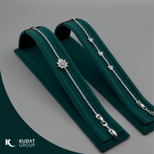 VİP TAŞLI BİLEKLİK